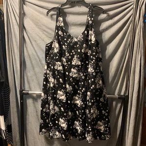 Skull dress with pockets